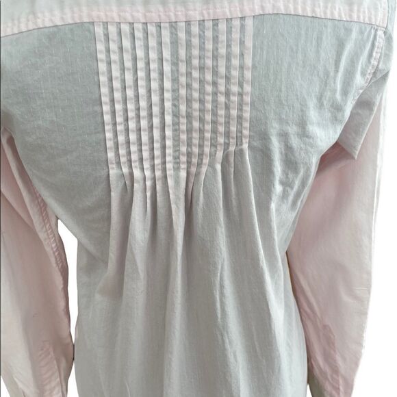GAP light pink cotton Pintuck bodice button front blouse with removable collar. - Picture 4 of 9